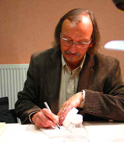 Didier Daeninckx à Champagney - Photo AJA